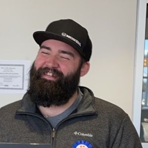 Meet your Posher, Casey